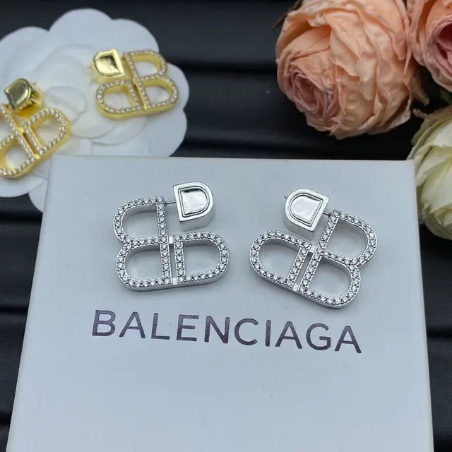 Boucles d'oreilles Balenciaga BB or argent Interlocking Logo Pavé-Crystal Embellished 3