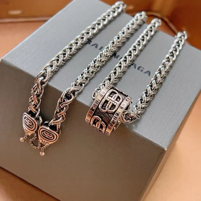 Balenciaga BB Ring Necklace Silver-Tone Braided Chain Necklace 3