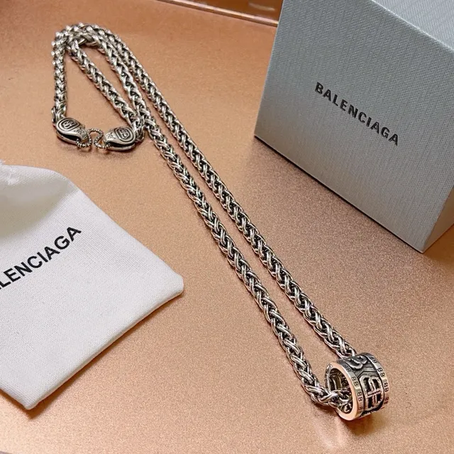 Balenciaga BB Ring Necklace Silver-Tone Braided Chain Necklace 5