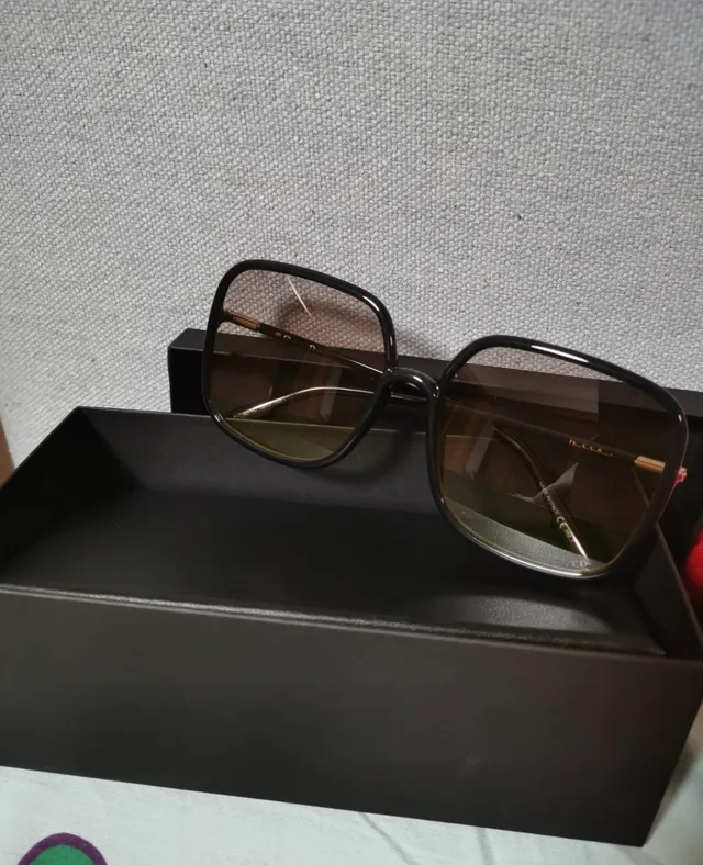 Balenciaga Preto Multicolor Tricô Gola redonda Logo invertido Suéter 2