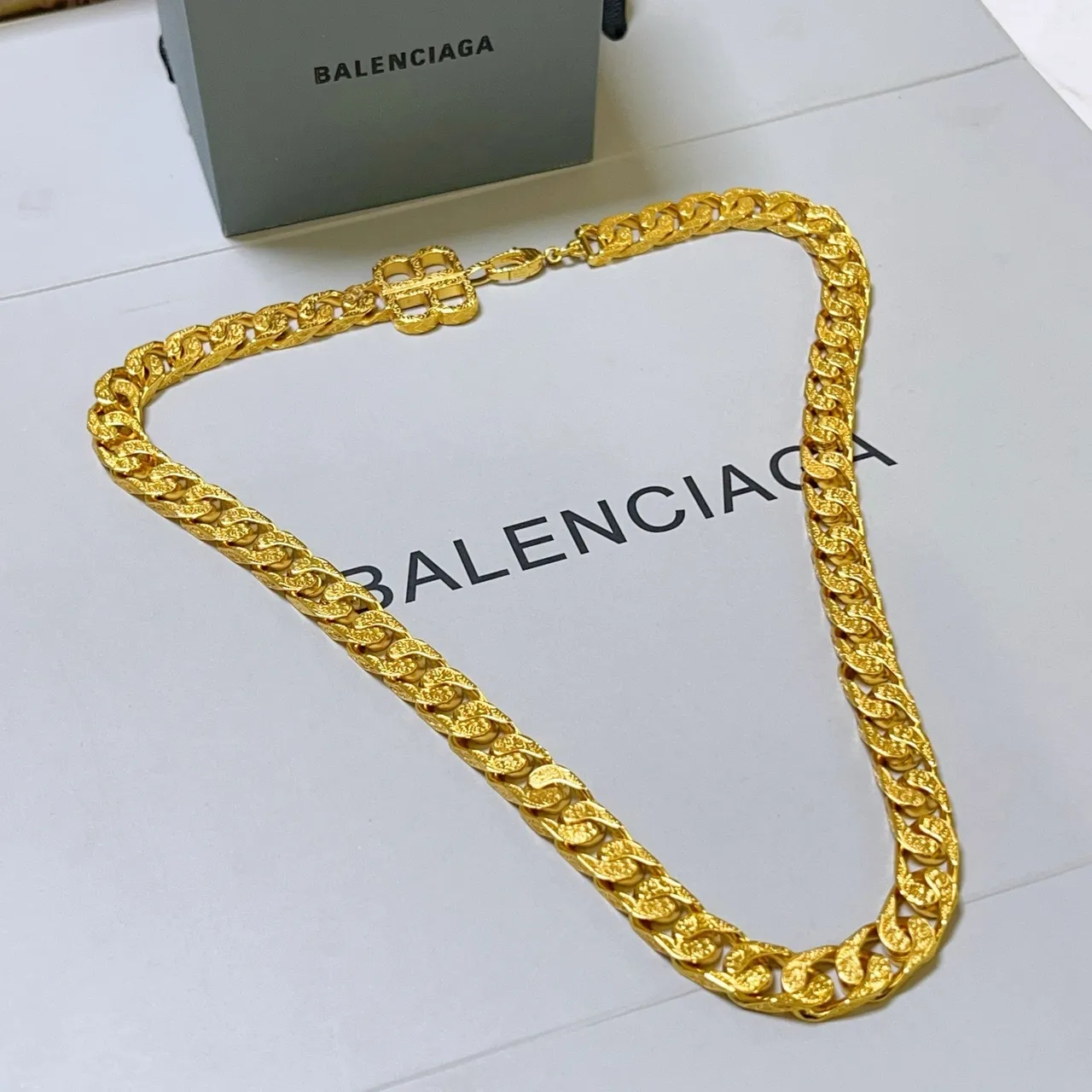 Balenciaga colar de corrente chunky curb-link de ouro 4