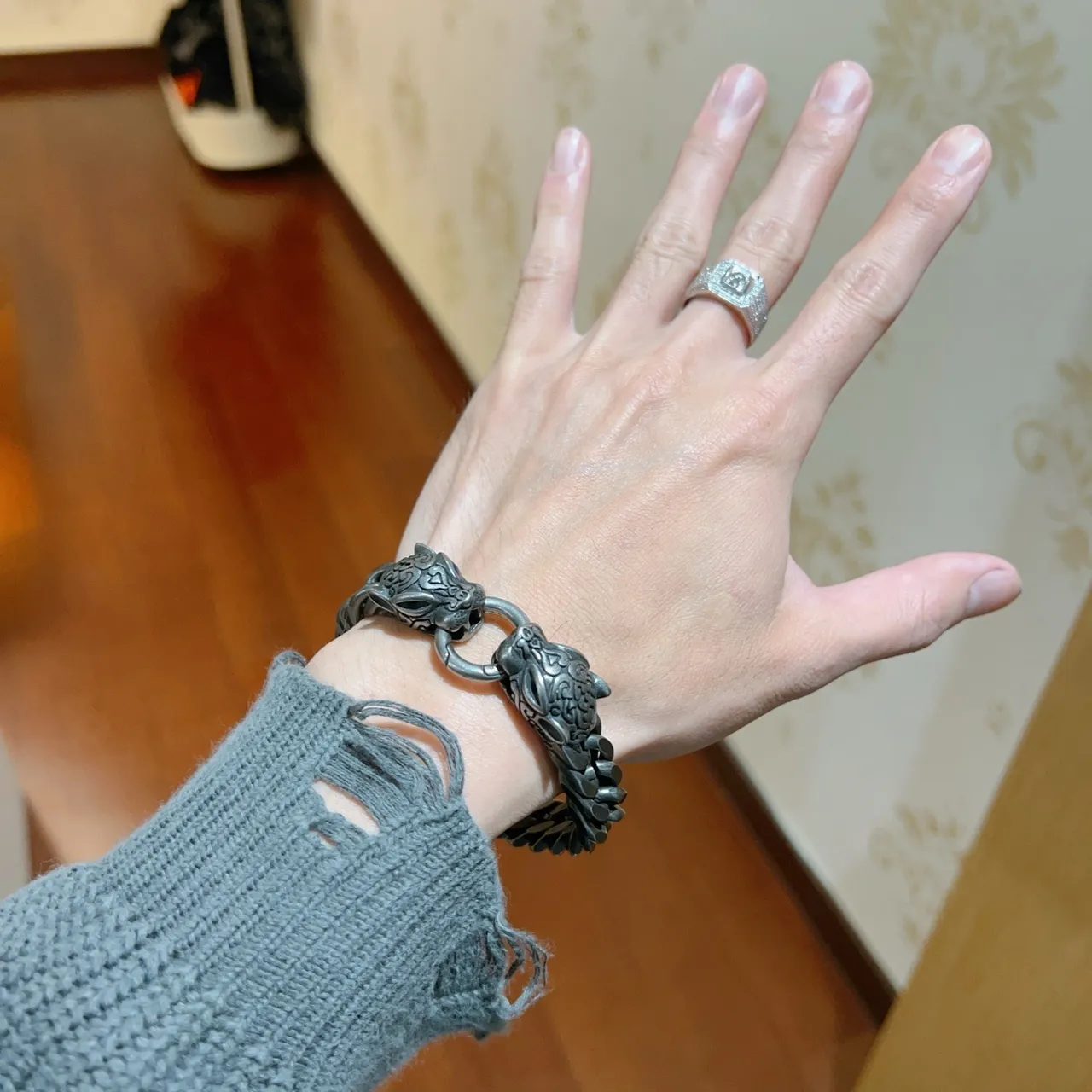 Balenciaga Lion Head Curb Chain Bracelet 8