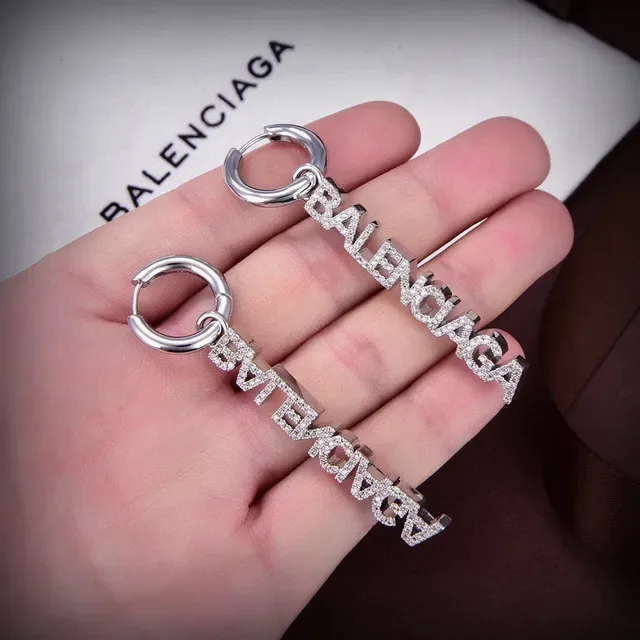 Balenciaga Logotype Pendant أقراط ذهبية وفضية Pavé-Set 2