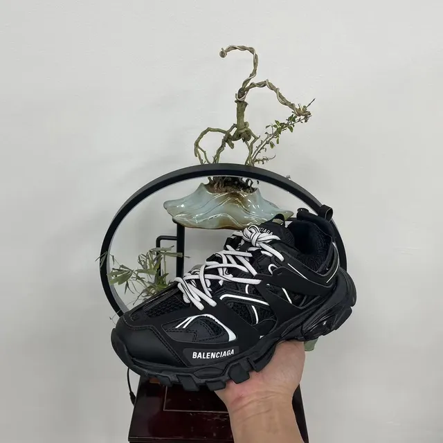 Balenciaga Runner Black and White Chunky Sneakers 3