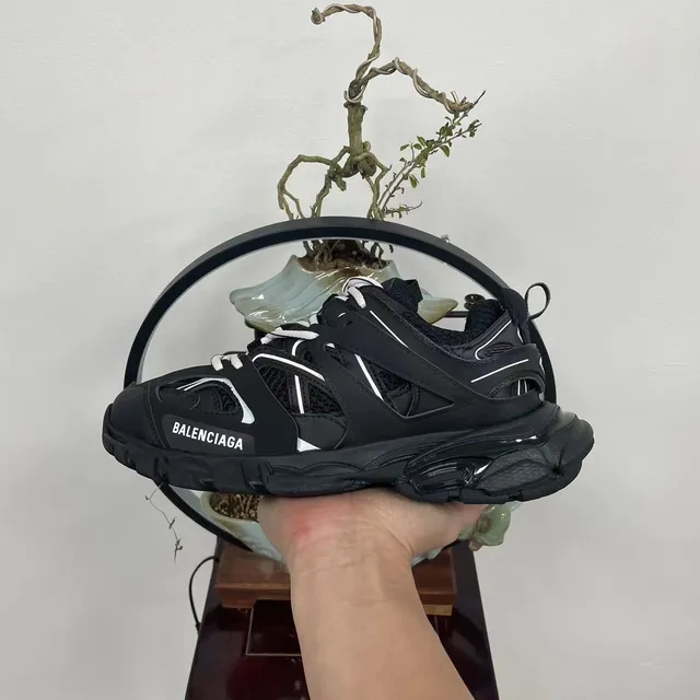 Balenciaga Runner Black and White Chunky Sneakers 7