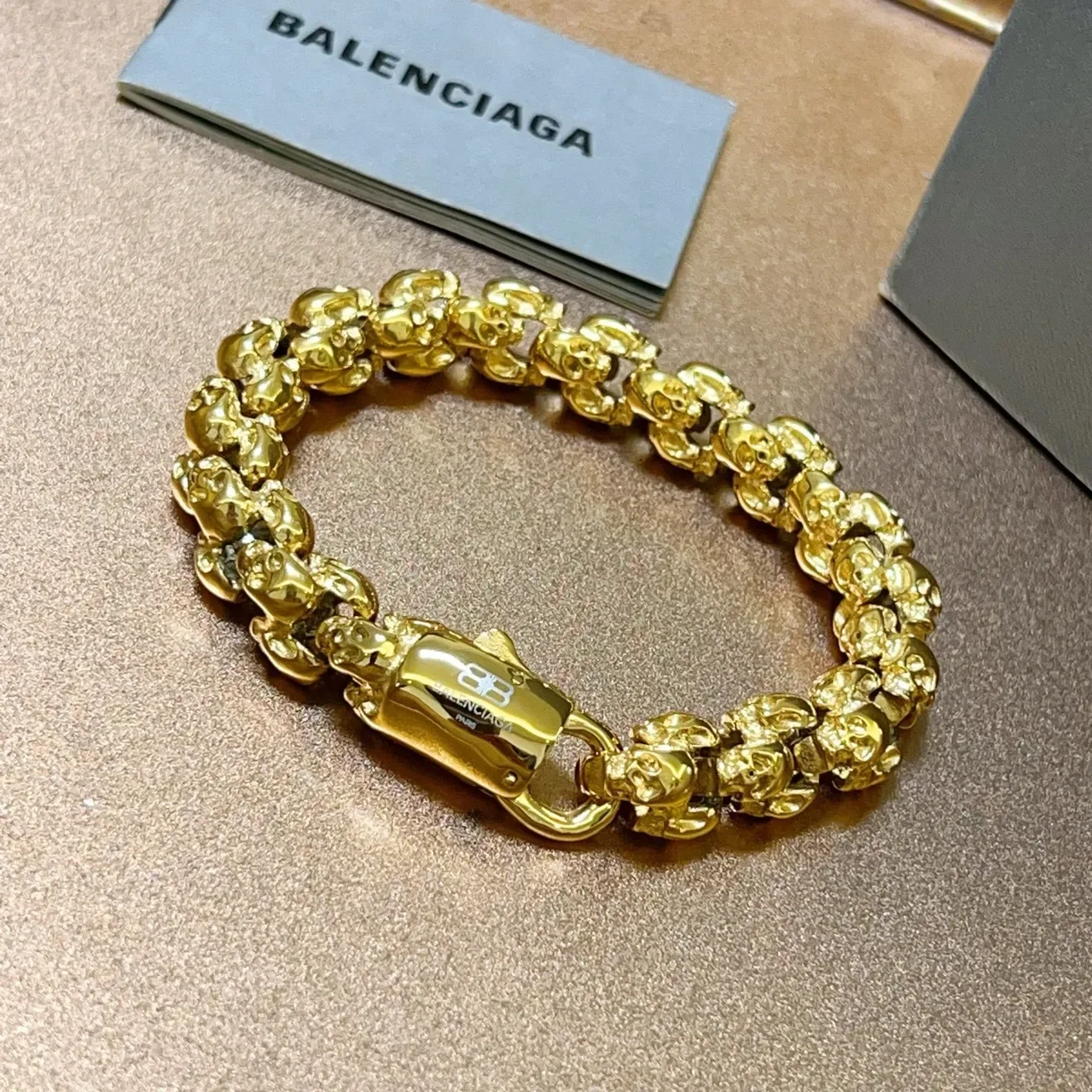 Balenciaga Bracelet Chaîne Crâne Métal Doré 9