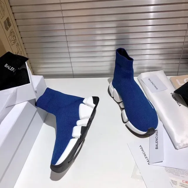 Balenciaga Speed Trainer حذاء أنيق أزرق وأبيض بدون أربطة نمط حياة 6