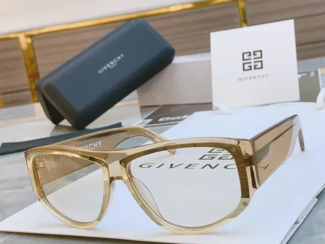 Balenciaga Square Oversized Black and Gold Sunglasses 4