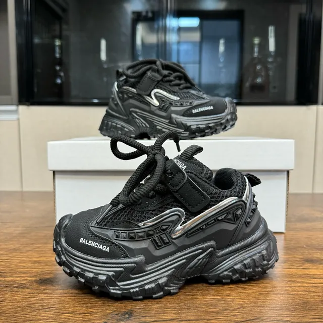 Balenciaga Track Trainer Chunky Sneakers 22