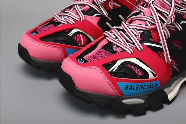 Balenciaga Track Trainer rose noir bleu chunky sneakers 4