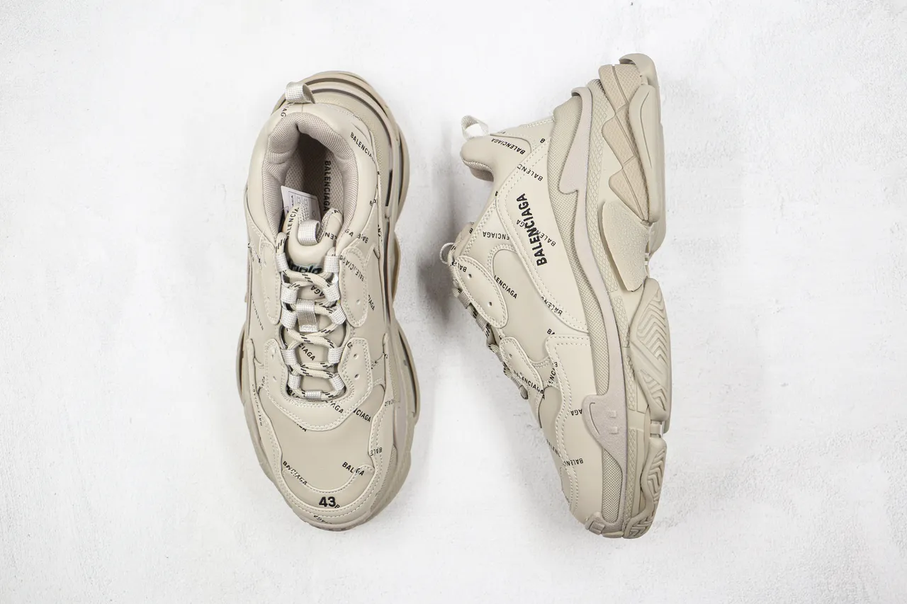 Balenciaga Triple S Beige Logo-Print tênis chunky 8