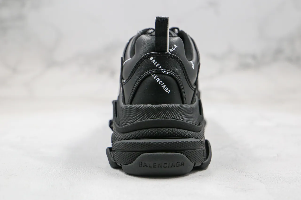 Balenciaga Triple S Tênis Chunky Pretos com Logo-Print 3