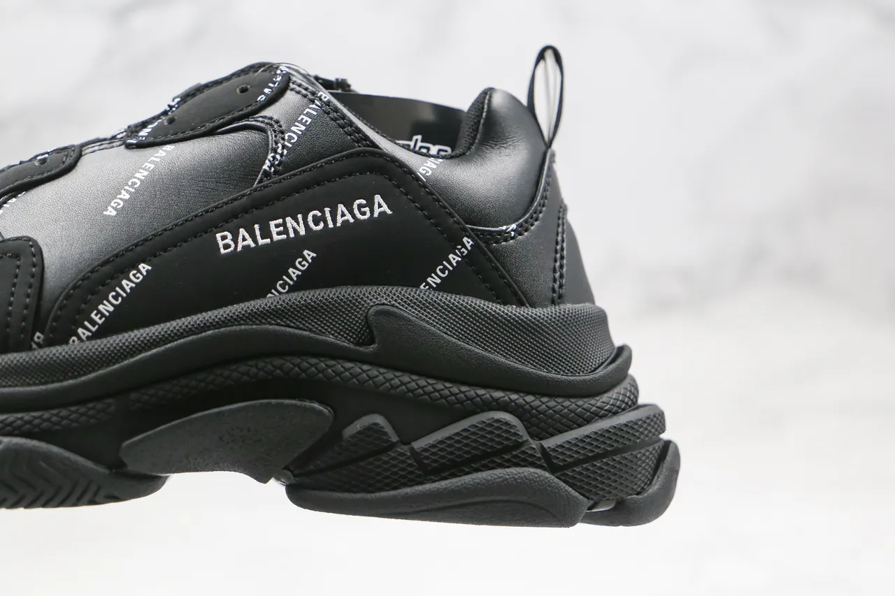 Balenciaga Triple S Tênis Chunky Pretos com Logo-Print 6