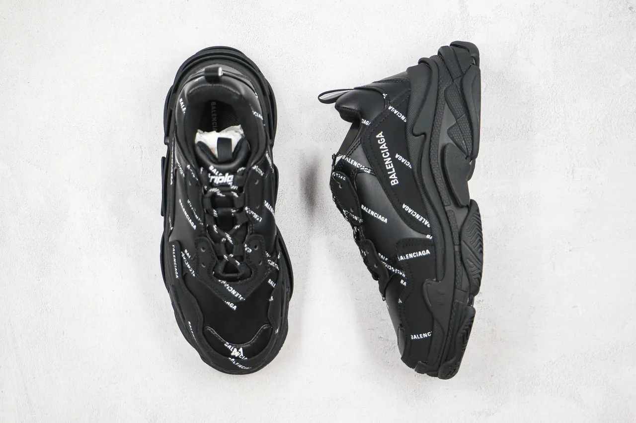 Balenciaga Triple S Tênis Chunky Pretos com Logo-Print 9