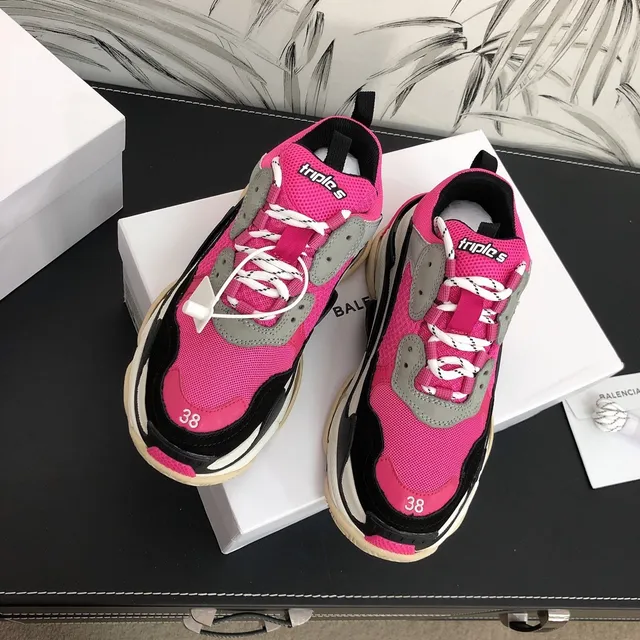 Balenciaga Triple S Sneakers Chunky rose noir blanc 5