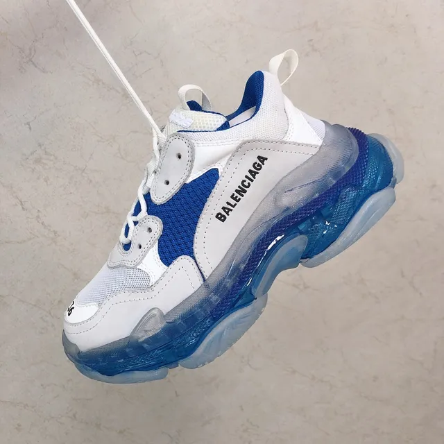 Balenciaga Triple S Baskets blanches et bleues à semelle épaisse 5