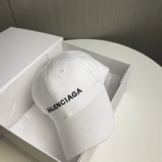Balenciaga White Black Structured Six-Panel Embroidered Logo Baseball Cap