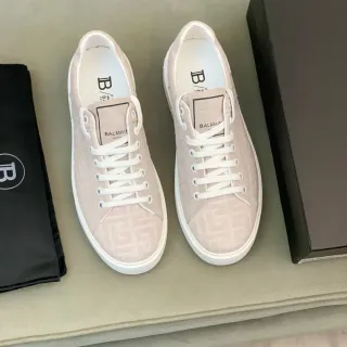 Balmain Beige White Monogrammed Upper Low-Top Lifestyle Sneakers