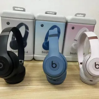 Beats Black Blue Matte Finish Circular Earcups Over-ear Headphones