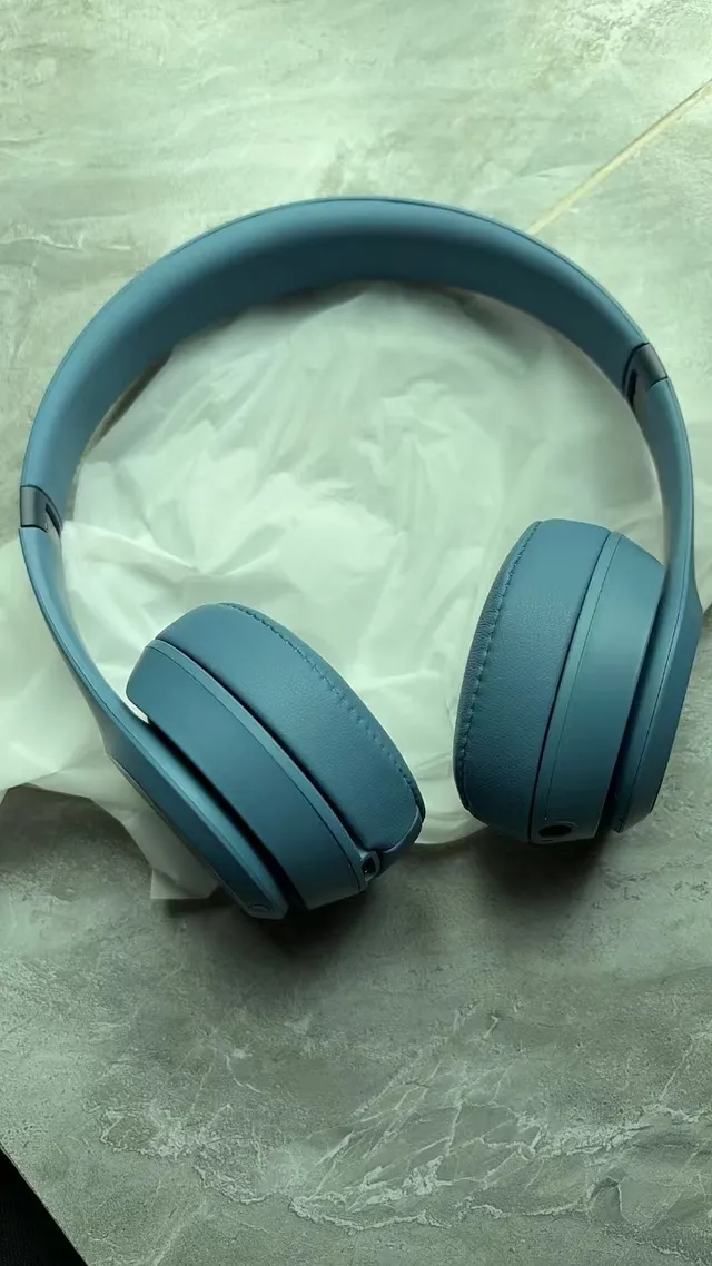 Beats Black Blue Matte Finish Circular Earcups Over-ear Headphones 5