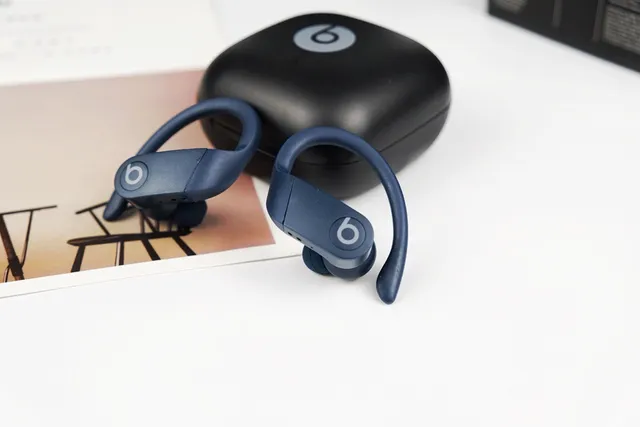 Beats Powerbeats Pro Navy Blue Sports Earphones 3
