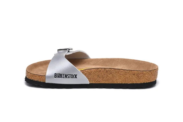 Birkenstock Arizona Sandales casual en argent métallique 4