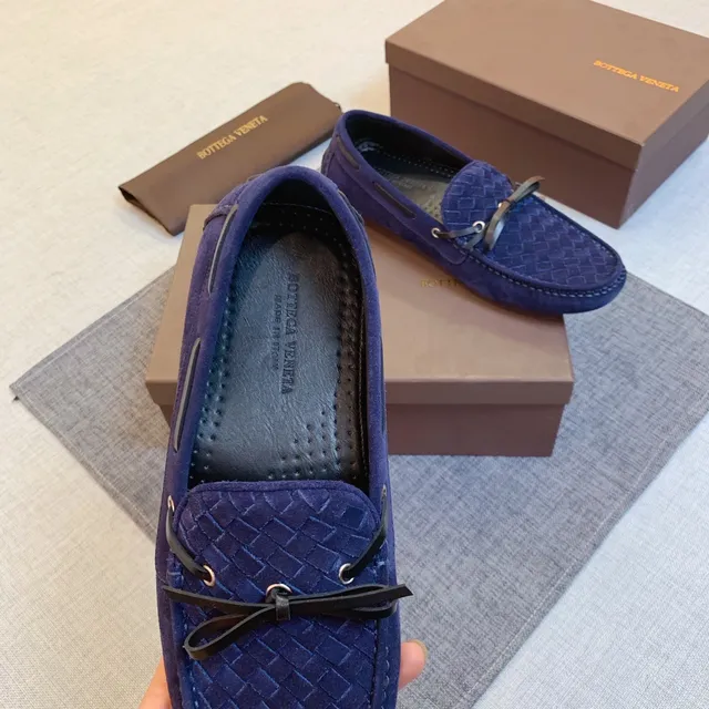 Bottega Veneta Andiamo Mocassins en daim tissé 4