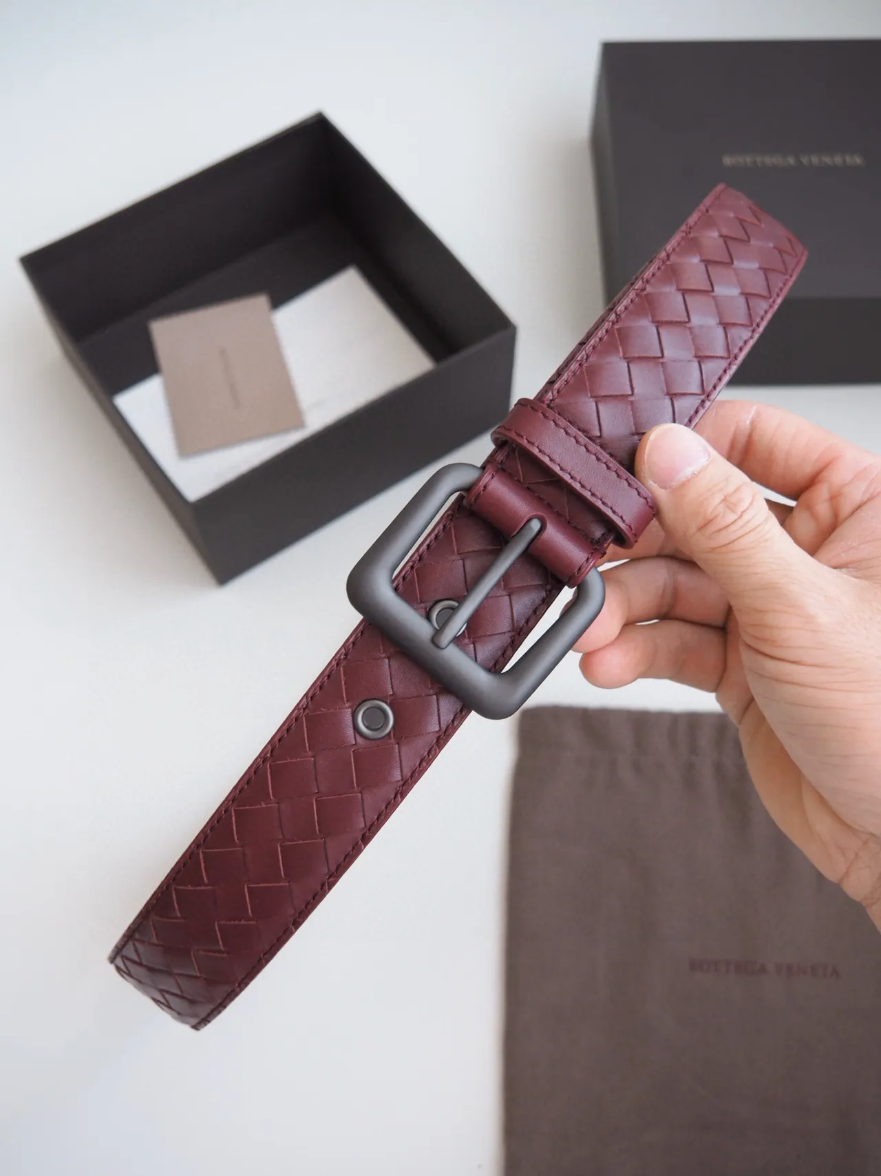 Bottega Veneta Cassette Intrecciato Ceinture en cuir 8