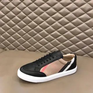 Burberry Black Beige Low-Top Leather-and-Check Textile Lifestyle Sneakers
