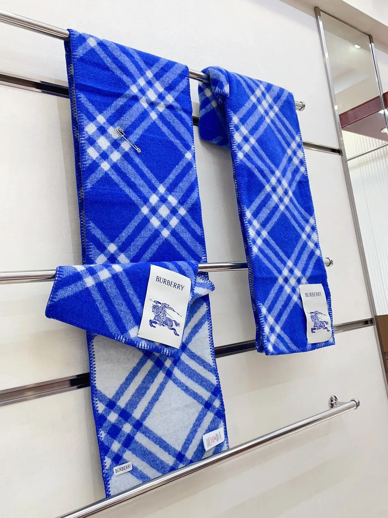 Burberry Blue and White Check Cashmere Scarf 9