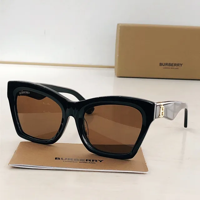 Burberry Óculos Ópticos Cat-Eye Geométricos 3