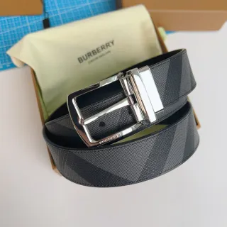 Burberry Knight Charcoal House Check Leather Belt