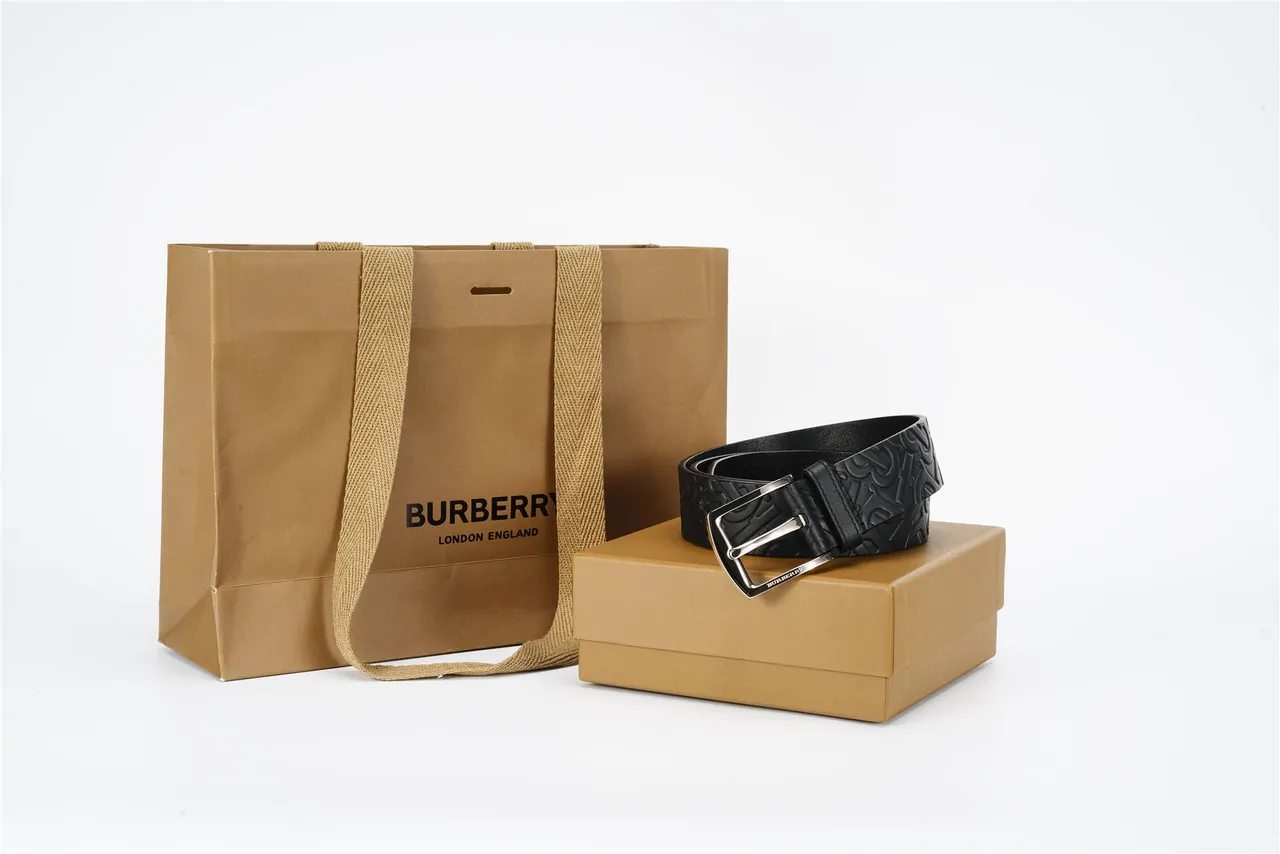 Burberry Monogram Ceinture en cuir noir 5