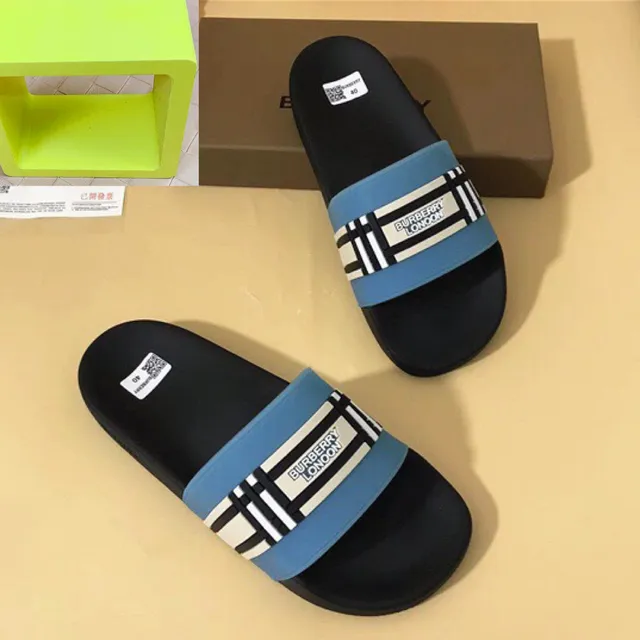 Burberry سلايدز أسود أزرق سولا مطاطية مولدة حزام عريض مخطط 2