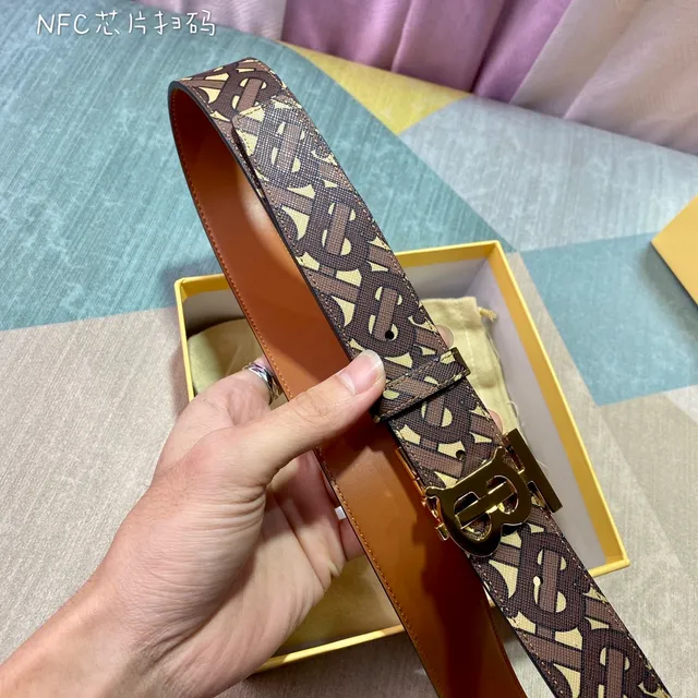 Burberry TB Monogram Cinto de couro reversível 3
