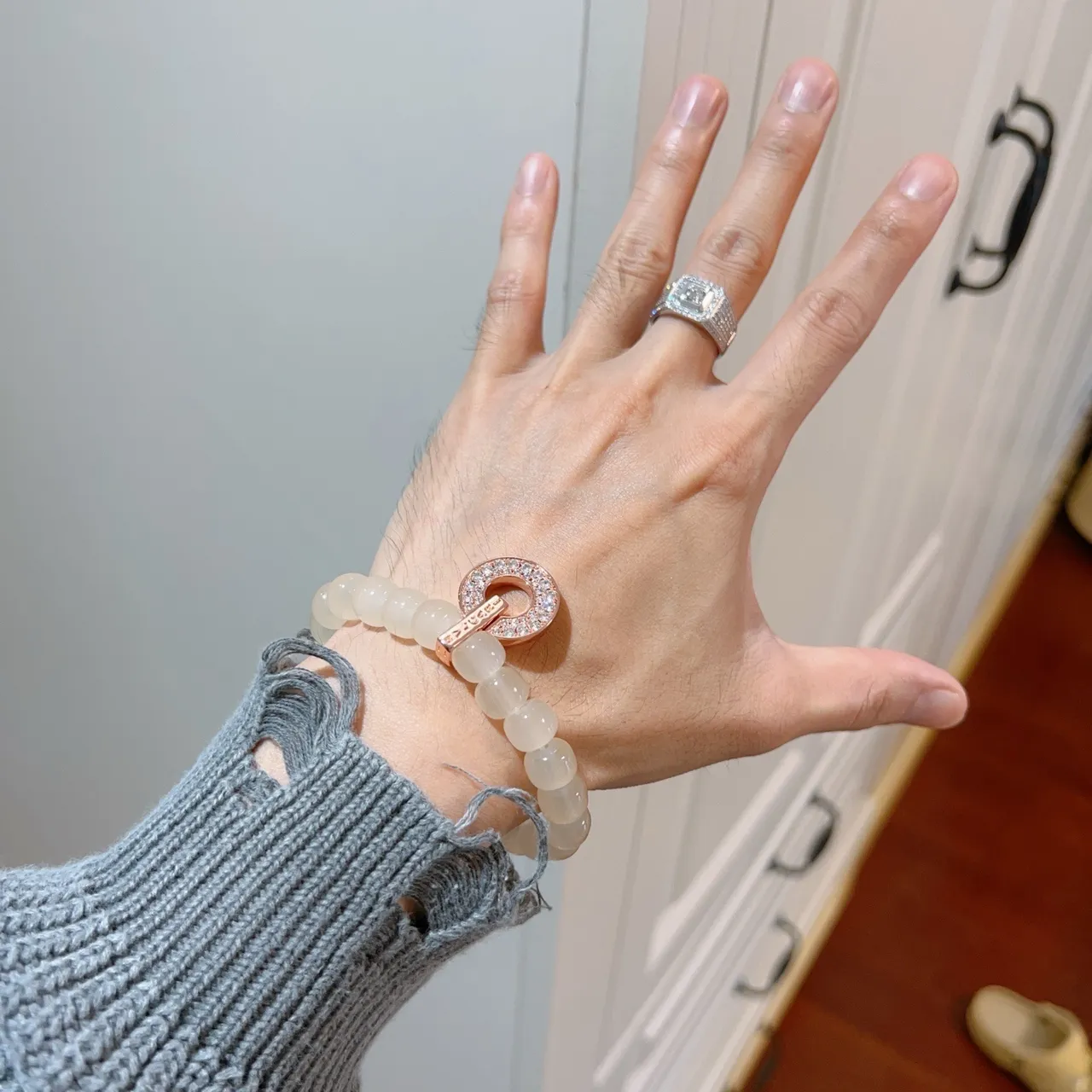 Bvlgari B.zero1 Or Beige perlé Pavé-Diamond Bague Charm Bracelet 8