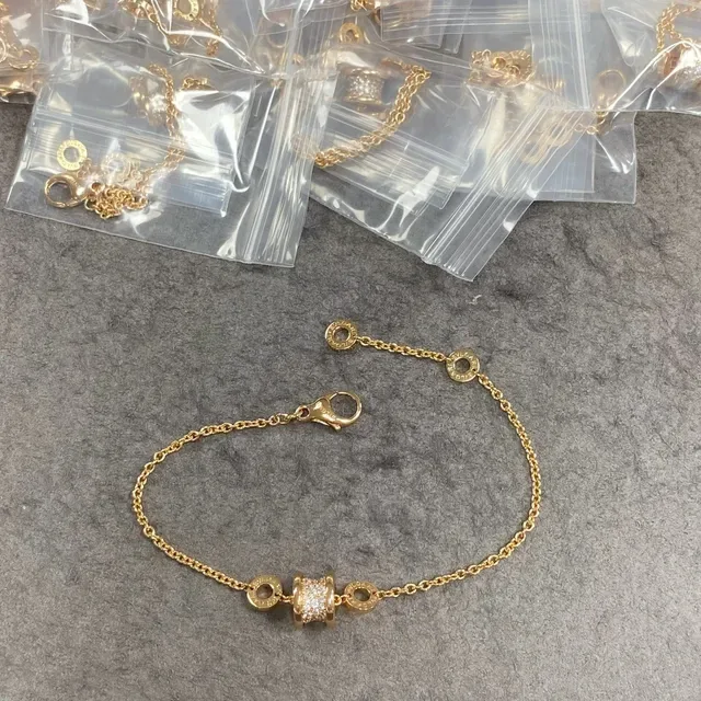 Bvlgari B.zero1 Or Argent Cylindrique Pavé Charm Gravé Logo Bagues Bracelet 2