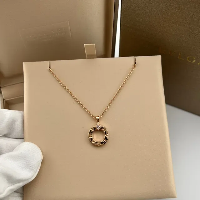 Bvlgari B.zero1 Collier avec Pendentif Anneau Ouvert en Argent et Or Gravé avec Lettre de Marque 5