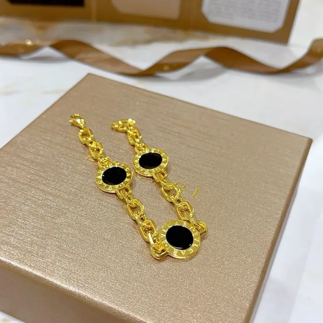 Bvlgari B.zero1 سوار سلسلة ذهب ثلاثة أحجار أونيكس أسود 2