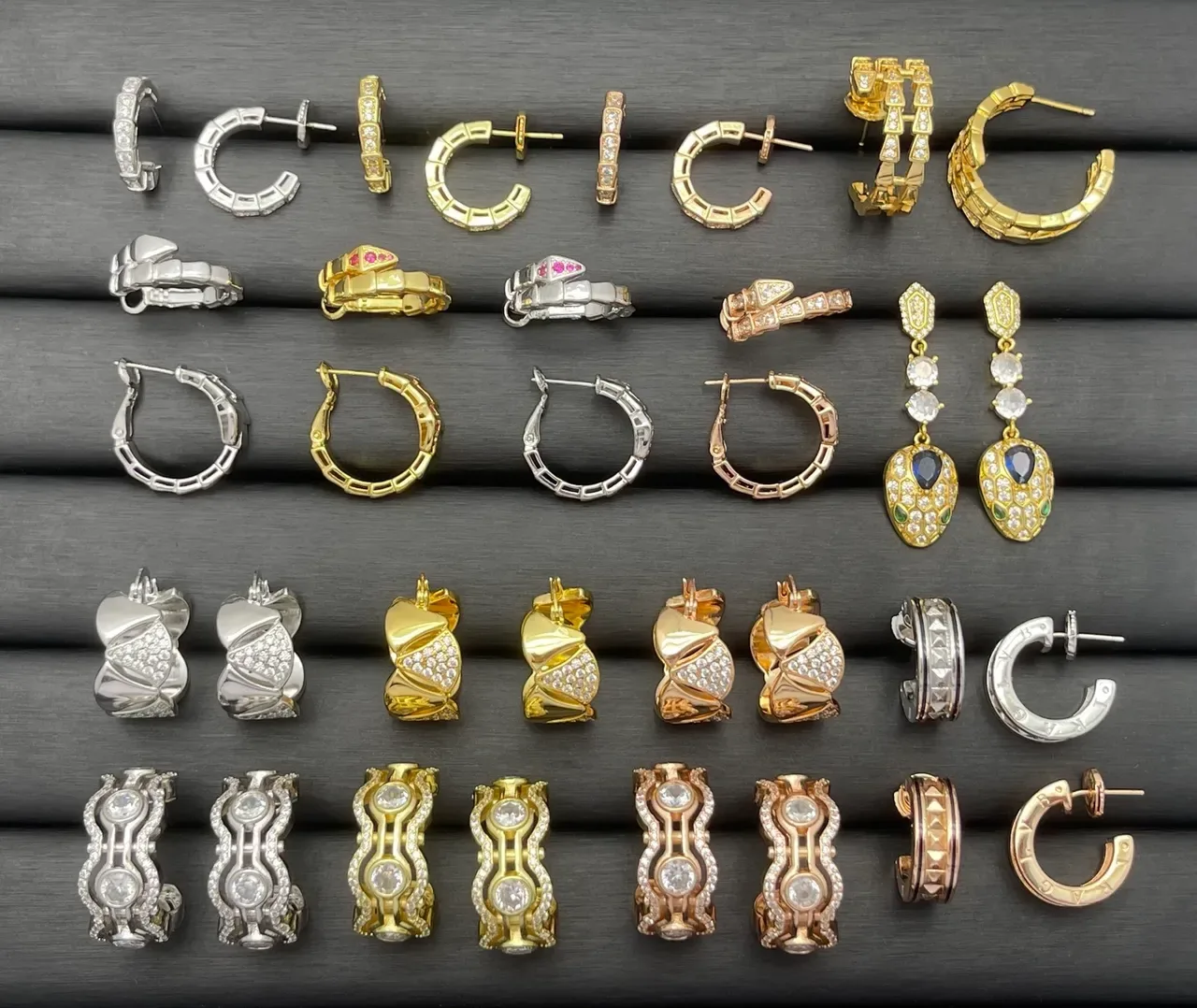 Bvlgari Divas’ Dream, B.zero1, Serpenti Boucles d'oreilles créoles circulaires en or et vert en forme d'éventail 3