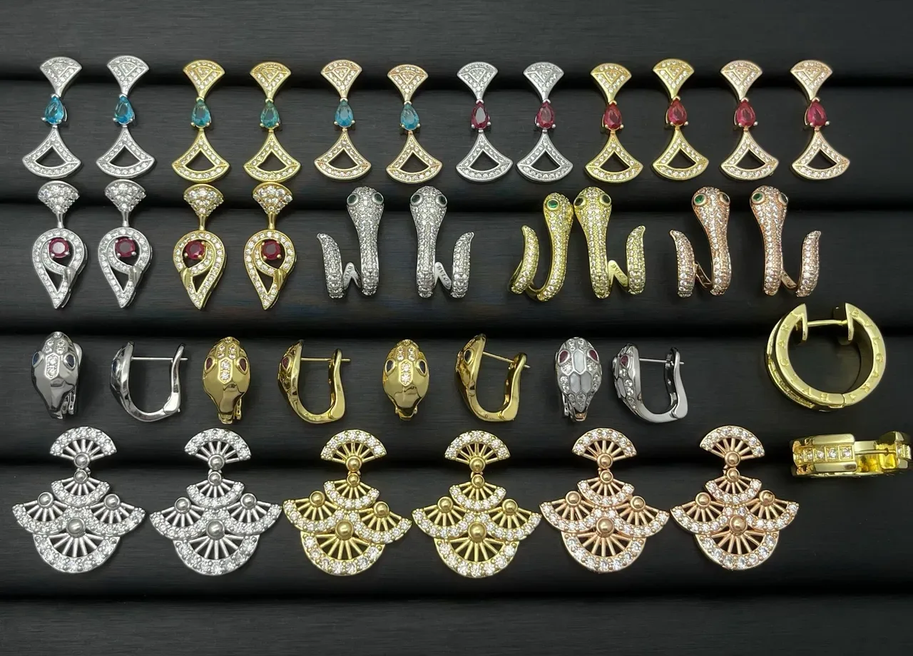 Bvlgari Divas’ Dream, B.zero1, Serpenti Boucles d'oreilles créoles circulaires en or et vert en forme d'éventail 4