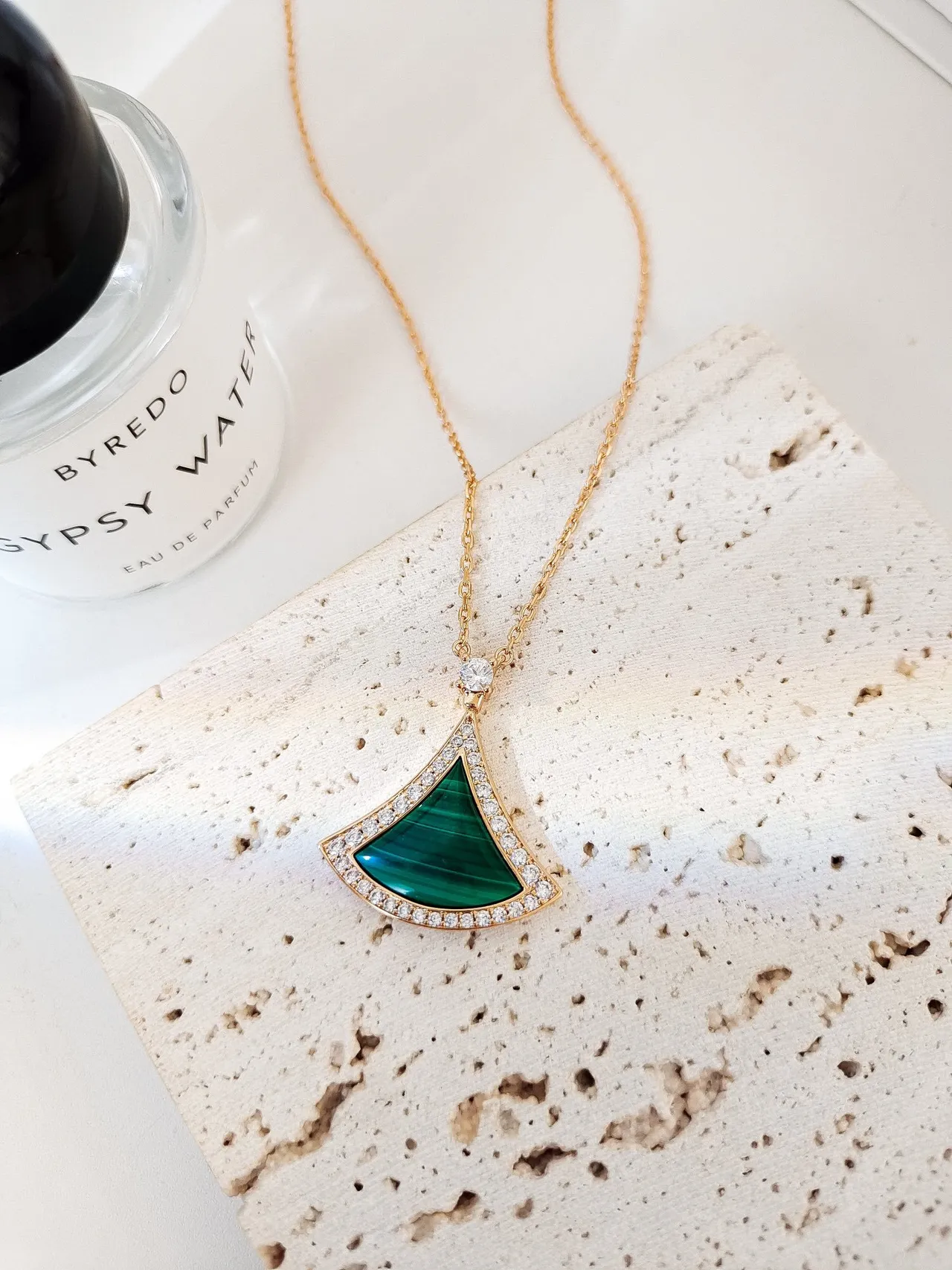 Bvlgari Sueño de las Divas Malacita y Madreperla Collar con Colgante 5