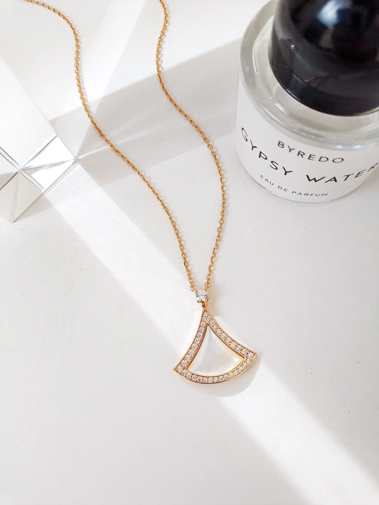 Bvlgari Sueño de las Divas Malacita y Madreperla Collar con Colgante 6