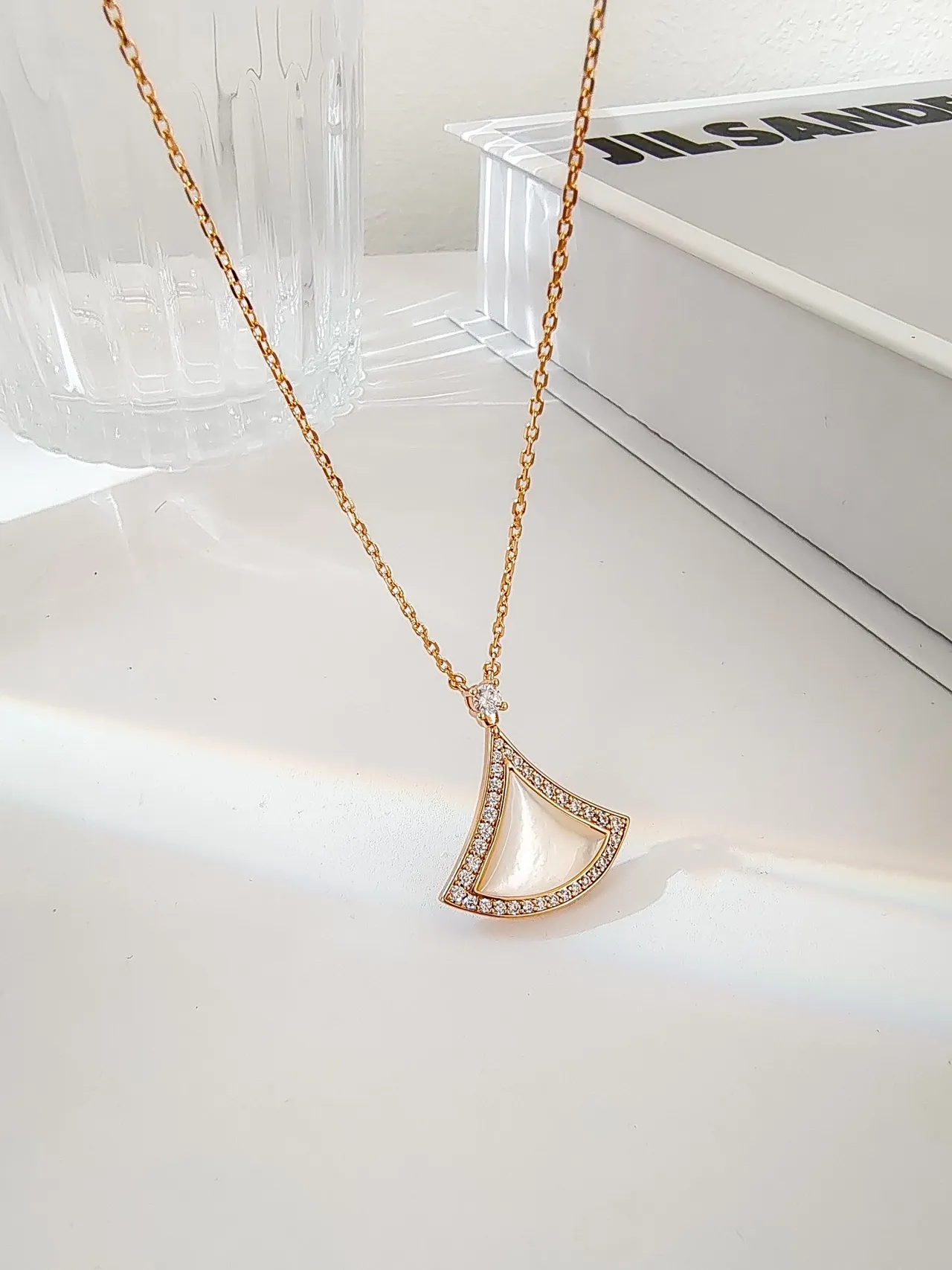 Bvlgari Sueño de las Divas Malacita y Madreperla Collar con Colgante 9