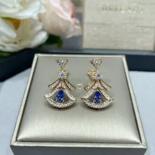 Bvlgari সোনার নীল পাখা আকৃতির নমুনা পিয়ার কাট রত্নমণি কানের দুল
