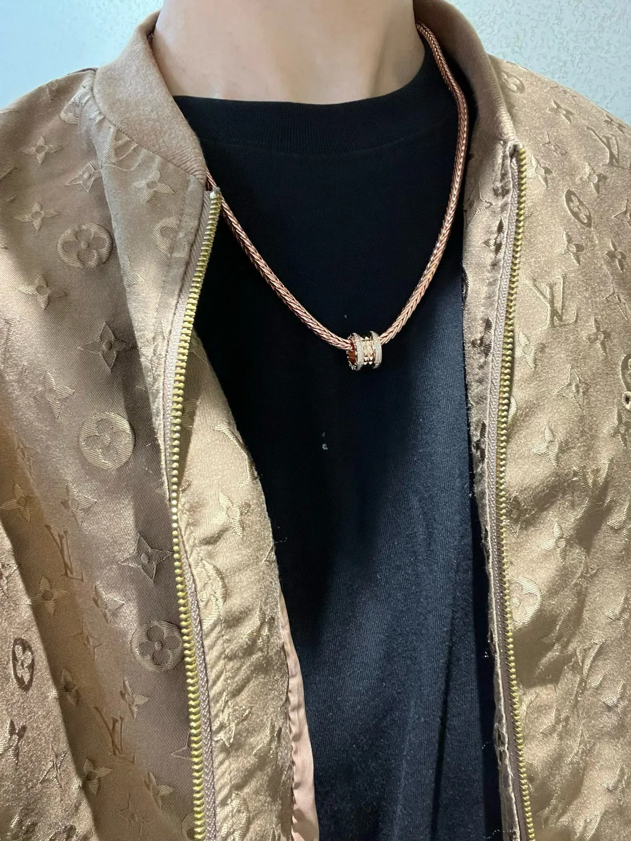 Bvlgari Gold White Braided Wheat-Link Chain Cylindrical Multi-Ring Pendant Necklace 2