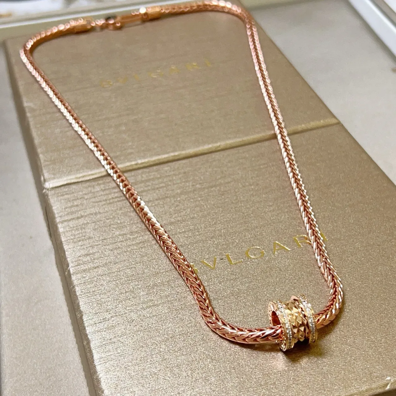 Bvlgari Gold White Braided Wheat-Link Chain Cylindrical Multi-Ring Pendant Necklace 7