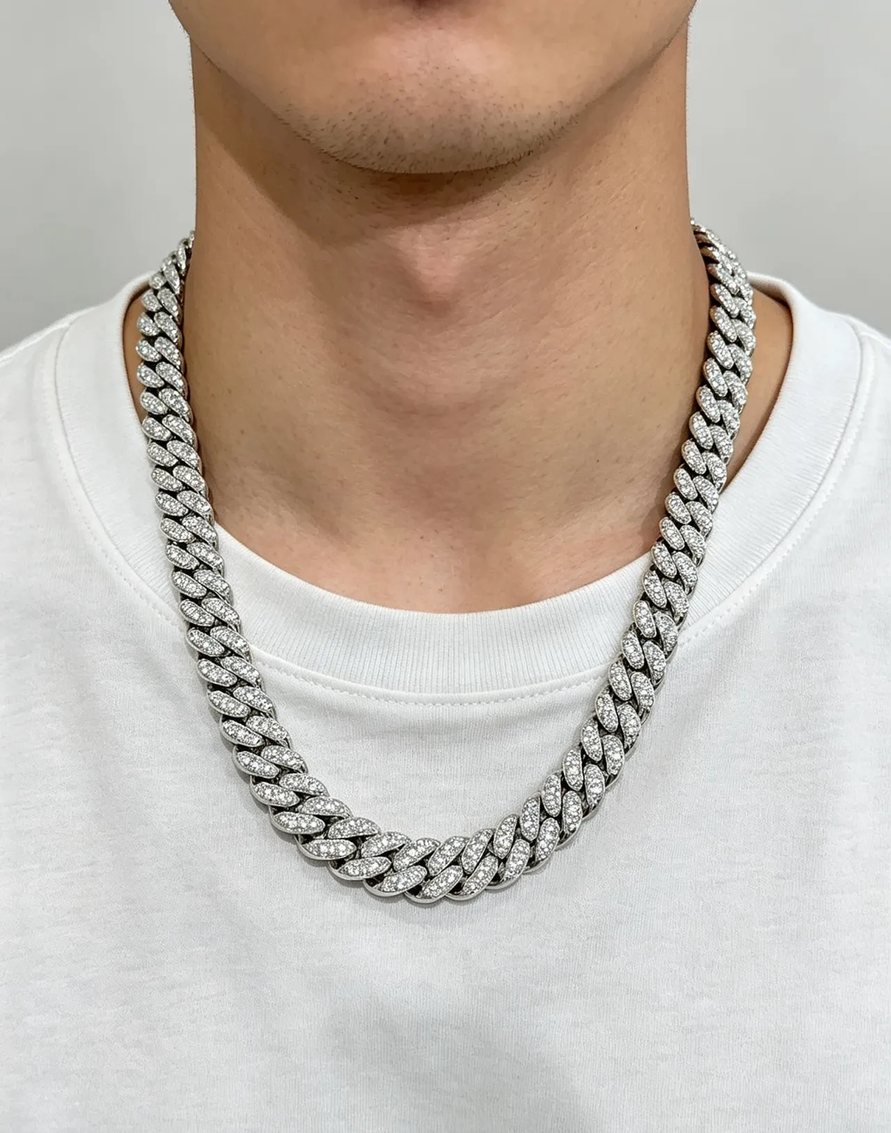 Bvlgari Pavé Curb Link Collier de Diamant 9