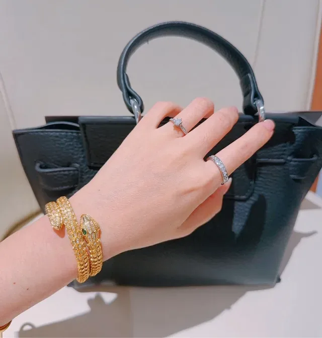 Bvlgari Serpenti Bracelet en Or Pavé Diamants 8