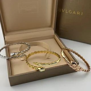 Bvlgari Serpenti Tubogas সাপের মাথা ব্যাংগেল ব্রেসলেট